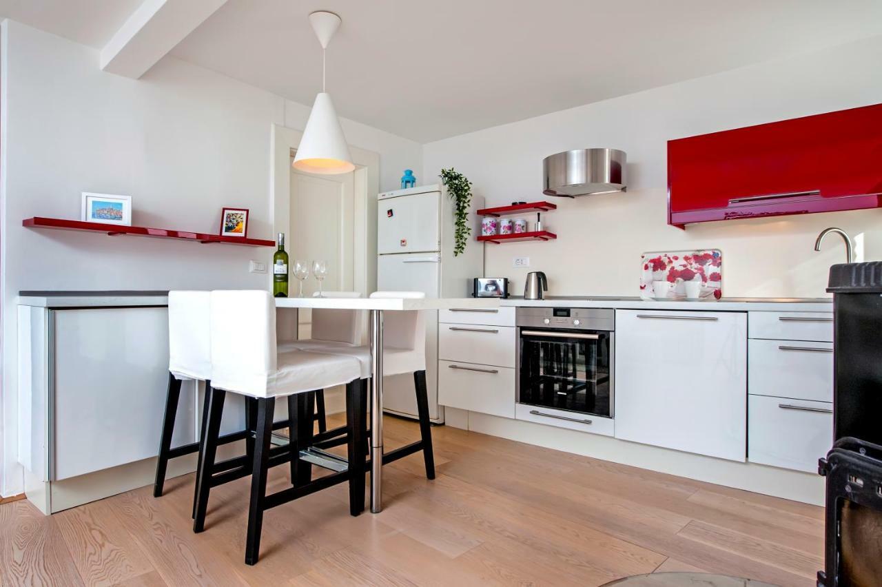 Smilje 2 Apartment Rovinj Exterior photo
